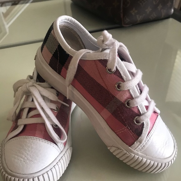 Burberry Other - Burberry sneakers